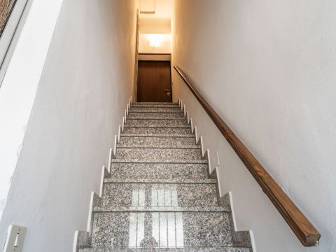 Via Pavia 38