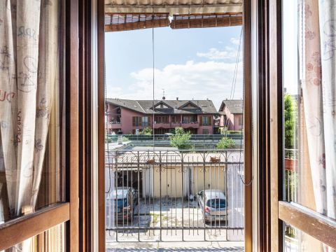 Via Pavia 38