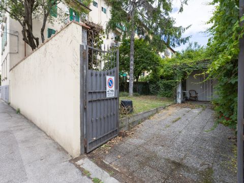 Via del Palazzo Bruciato, 26