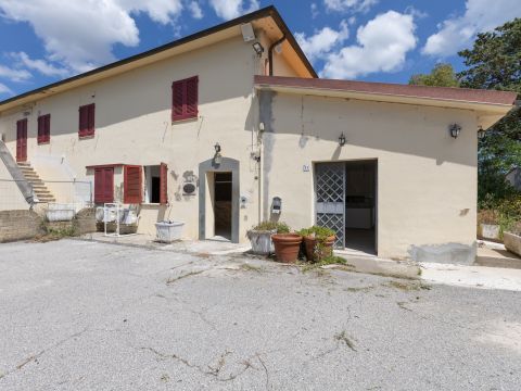 Via di Maestrale, 29