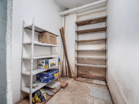 Via Antonio de Berti, 12