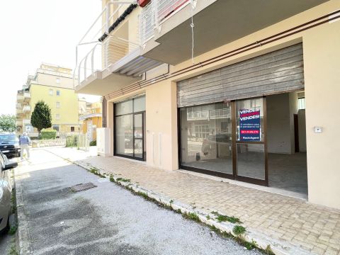 Via Cavour, 92