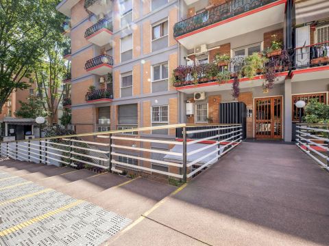 Viale Tor Marancia, 60