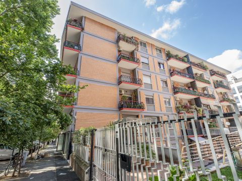 Viale Tor Marancia, 60