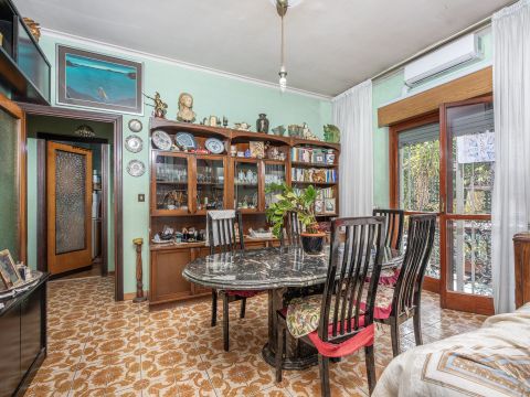Viale Tor Marancia, 60