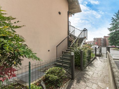 Via Caduti di Marzabotto, 29