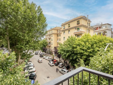 Piazza dei Condottieri, 4