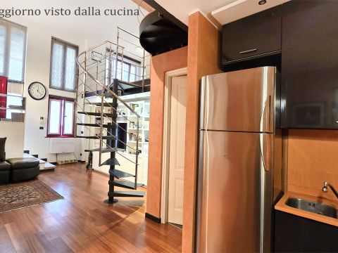 Via Gianfranco Zuretti, 46