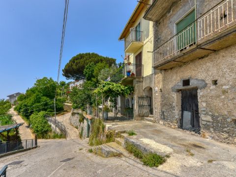 Via Santa Lucia