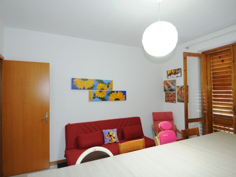 Via Santi Bonaccorsi, 6