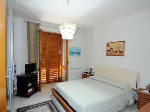 Via Santi Bonaccorsi, 6