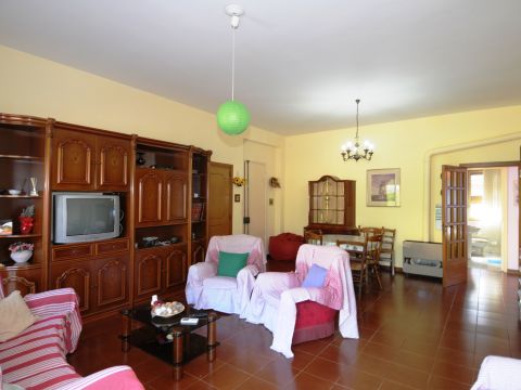 Via Litteri, 9
