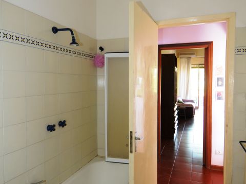 Via Litteri, 9
