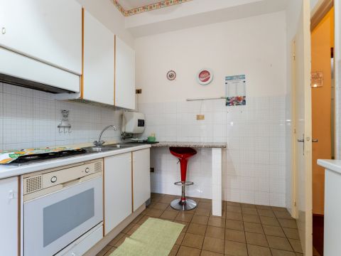 Via Litteri, 9