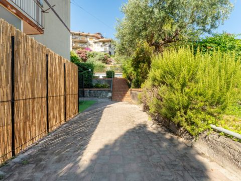 Via Litteri, 9