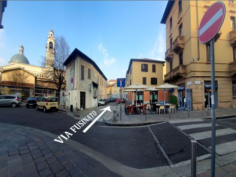 Via Arnaldo Fusinato, 18