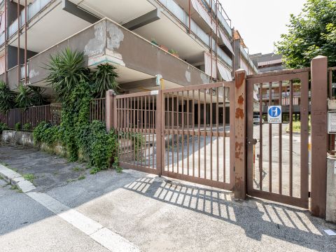 Via S. Getullo 120