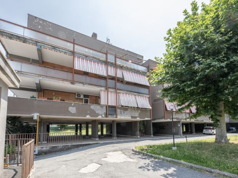Via S. Getullo 120