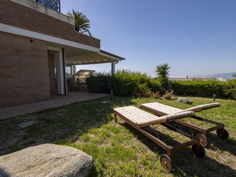 Via Abatia, SNC villaggio serra di Mare n 5