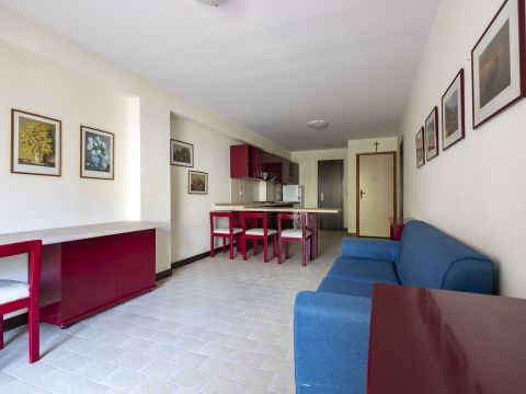 Viale Tommaso Campanella, 186