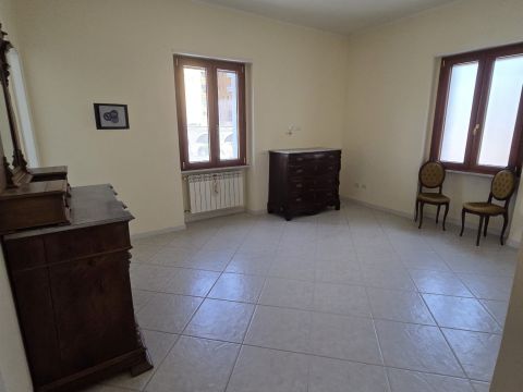 Via Francesco Crispi 119