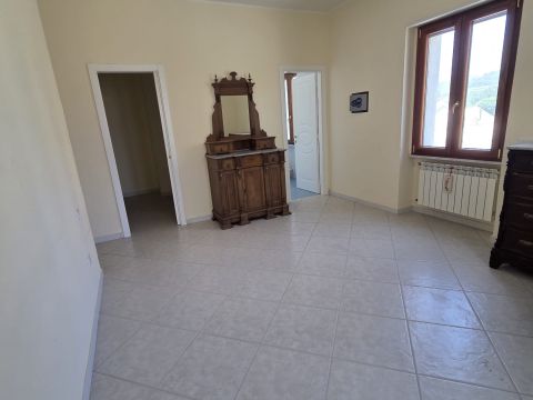 Via Francesco Crispi 119