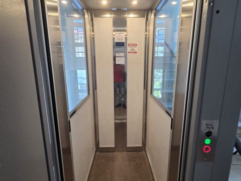 Via Francesco Crispi 119