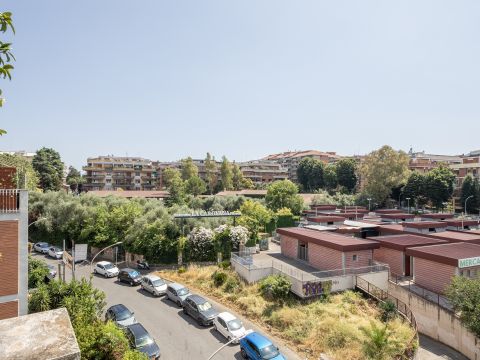 Via Riccardo Bianchi, 3