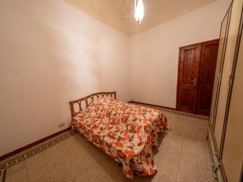 Via degli Orti, 131
