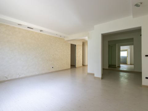 Via Risorgimento, 114