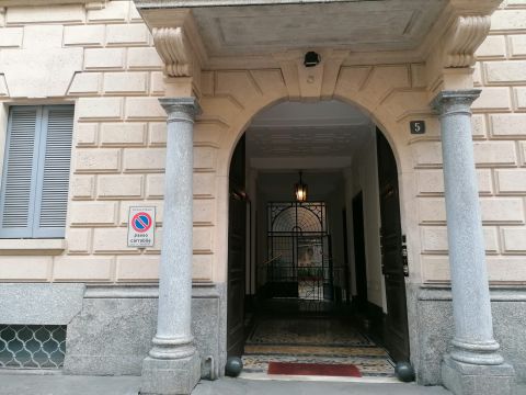 Via Giovanni Omboni, 5