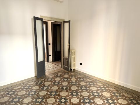 Via Giovanni Omboni, 5