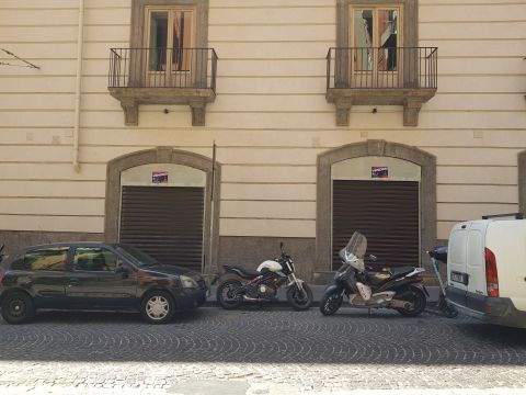 Via Sant'Anna dei Lombardi - Napoli