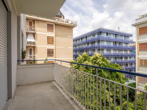 Via Agostino Valiero, 12
