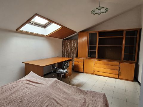 Via Giuseppe Sensales, 16