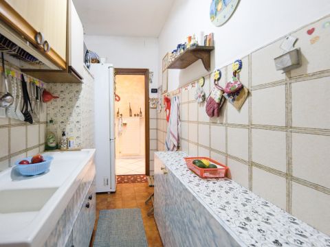 Via Antonietta Massuccone Mazzini, 20