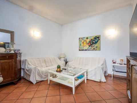 Via di Macchia Saponara, 236A