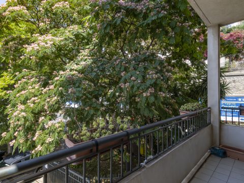 Viale dei Bizantini, 75