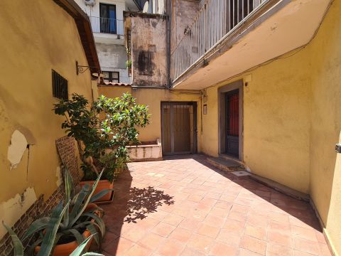 Via Pietro Mascagni, 22
