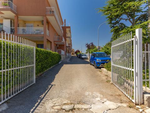Via delle Mattine, 3
