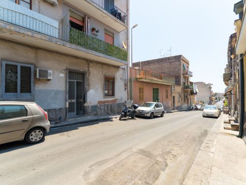 Via Wrzì, 128