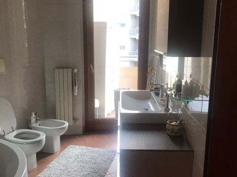 Via Bruxelles