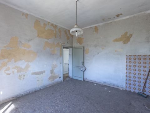 Via Fonda, 34