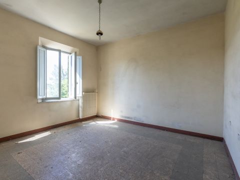 Via Fonda, 34
