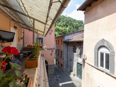 Via Domenico Bertini 4