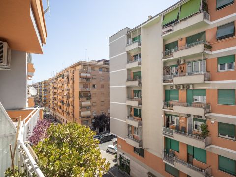 Via Sebastiano Ziani, 44