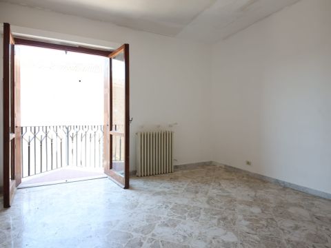 Via Giovanna Maria Moricino 2, Centro Storico, Brindisi