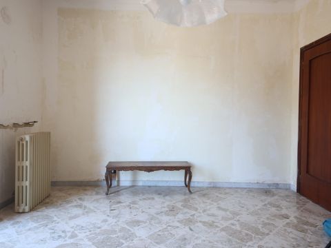 Via Giovanna Maria Moricino 2, Centro Storico, Brindisi