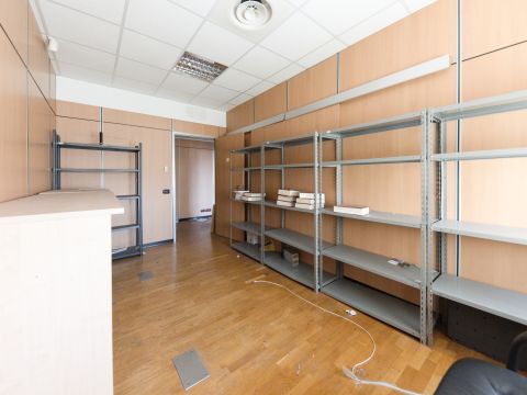 Via Francesco Rolla, 13