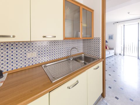 Via antica romana 128